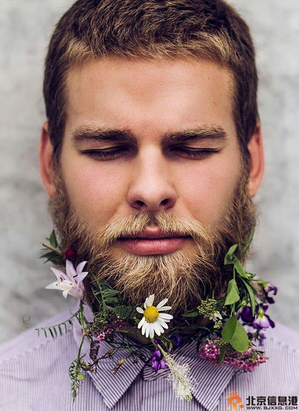 另类男人胡子插花照片 花胡子画面太美看着看着都醉了