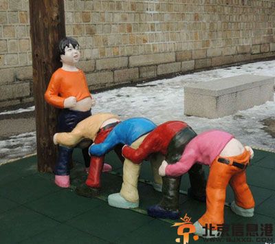亮点图好独特的雕像 这种雕塑真的没问题么