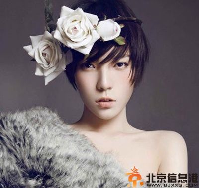 伴娘短发发型图片分享 最称职闺蜜必备发型