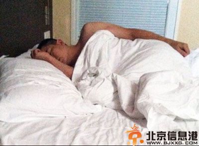 厦门大学汀洋声援博导吴春明诱奸女学生事件 揭其个人资料床照