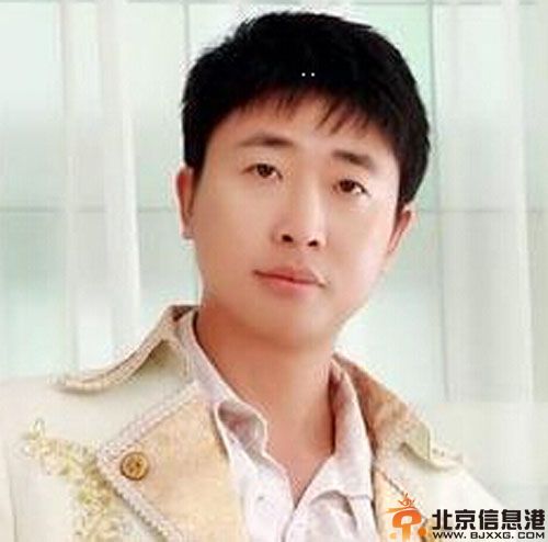 水木坑爹女方舟个人资料老公照片曝光 发帖感叹父亲清廉引质疑