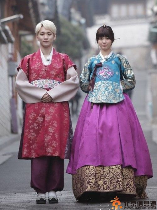 我们结婚了积木夫妇婚纱照高清 金基范keyYagi Arisa个人资料