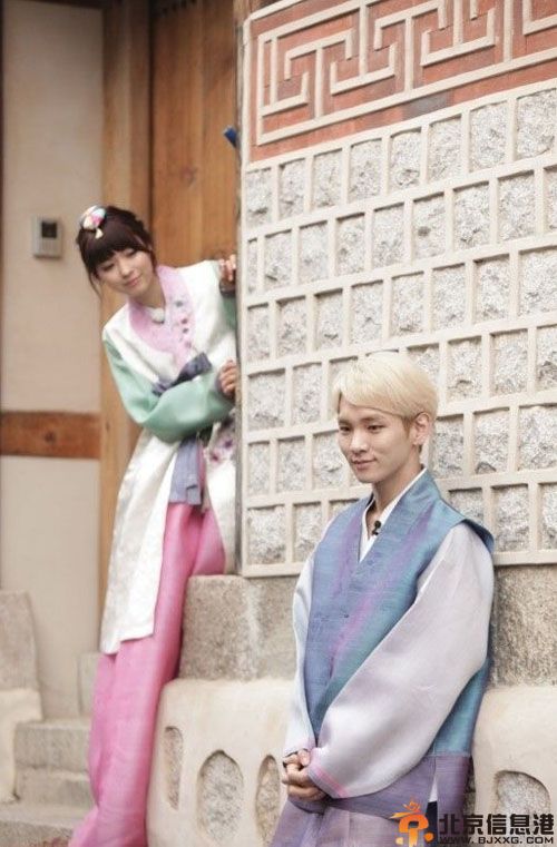 我们结婚了积木夫妇婚纱照高清 金基范keyYagi Arisa个人资料