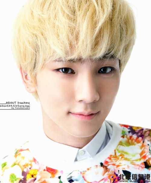 我们结婚了积木夫妇婚纱照高清 金基范keyYagi Arisa个人资料