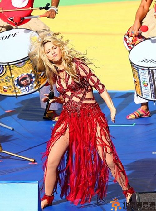 世界杯主题曲夏奇拉老公是谁 揭杰拉德·皮克个人资料儿子照片