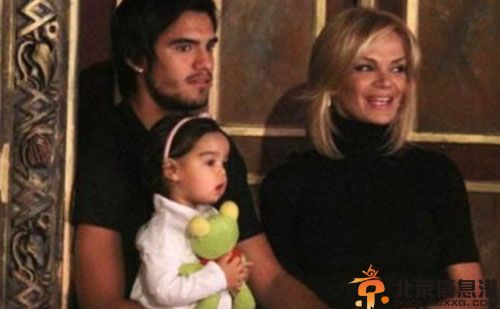 阿根廷门将罗梅罗妻子埃利亚纳资料照片 揭小纸条事件真相