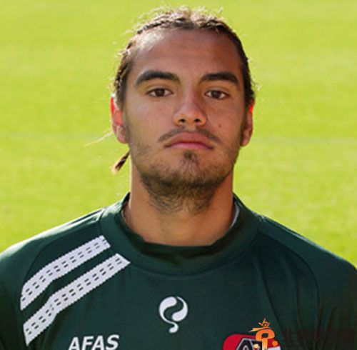 阿根廷门将罗梅罗妻子埃利亚纳资料照片 揭小纸条事件真相