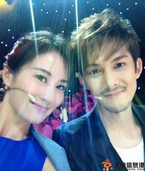 柏原崇佟丽娅亲密照是怎么回事 柏原崇上年代秀揭其老婆是谁