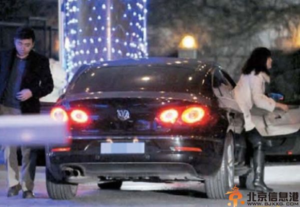 主持人芮成钢女友个人资料 其简历微博遭热搜