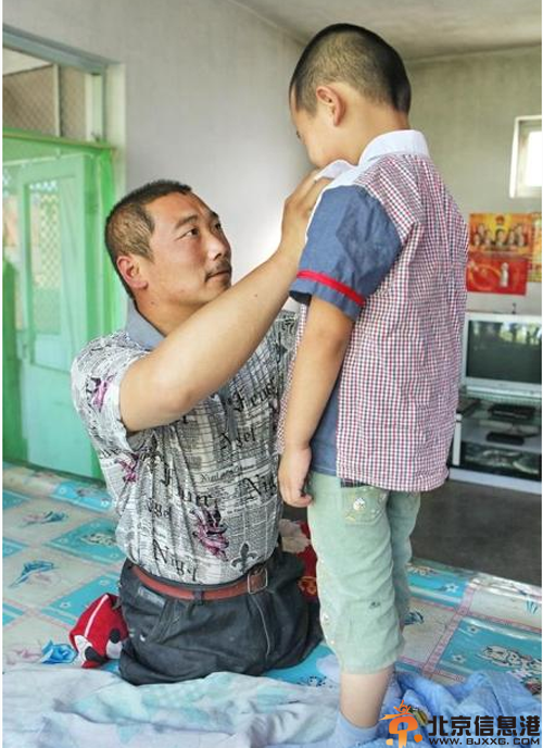 揭无腿硬汉王晓兵照片资料背景 用半身撑起一个家