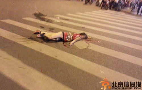 南宁车祸妹子麻麻-一颗扇贝微博照片 当场死亡车祸现场图片曝光