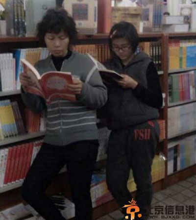 搞笑图片看肉的阿汪很忧伤 一直不懂这货怎么穿衣服