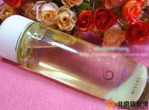 五款控油化妆水推荐 控油补水两不误