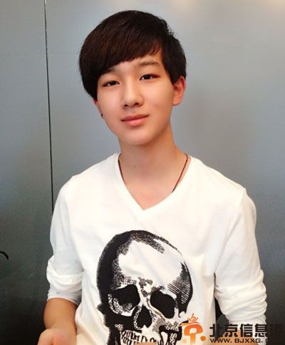 变形计李宏毅个人资料微博照片 哥哥李明霖帅气揭其女朋友是谁