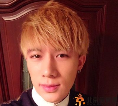 变形计李宏毅个人资料微博照片 哥哥李明霖帅气揭其女朋友是谁