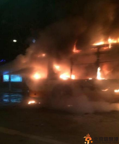广州公交车爆炸燃烧致2死32伤 爆炸起火内幕正在调查中