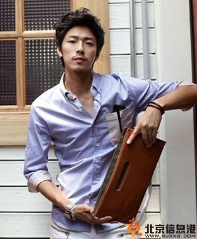 国字脸男生适合什么发型 找准发型就能散发更多男人魅力