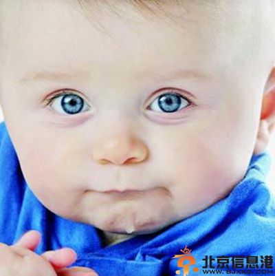 宝宝流口水是怎么回事 专家教你轻松应对宝宝流口水