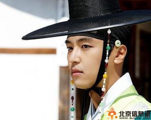 网曝延宇振整容前后照片 新剧延宇振竟恋上韩可露