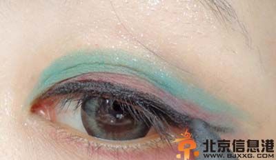 水果妆怎么画好看 教你详细水果妆的画法步骤