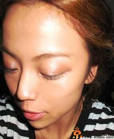 欧美混血妆怎么画图解 派对必备吸睛妆容不容错过