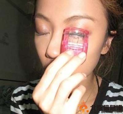 欧美混血妆怎么画图解 派对必备吸睛妆容不容错过