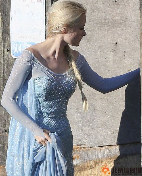 真人版冰雪女王乔治娜·海格被呼好胖 揭其个人资料海量生活照片