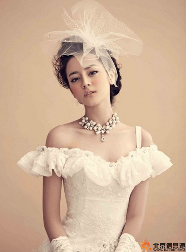 迪丽热巴和古力娜扎什么关系 曝迪丽热巴整容前后对比照