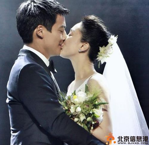 周迅婚礼现场图片显温馨 老公高圣远致辞引高潮