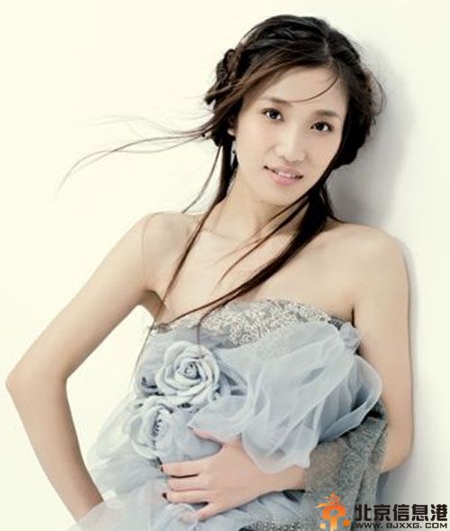 歌手胡扬琳桂莹莹个人资料微博照片 胡杨林状告太格印象争演唱权