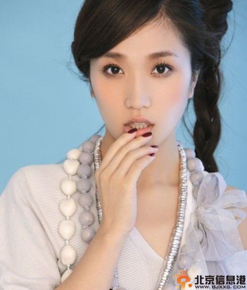 歌手胡扬琳桂莹莹个人资料微博照片 胡杨林状告太格印象争演唱权