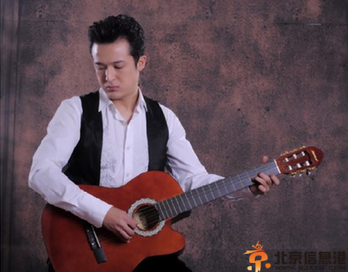 中国好声音吐洪江个人资料家庭背景 撞脸吕秀才<a href='http://www.bjxxg.cn/ent/yinyue/' target='_blank'><u>音乐作品</u></a>曝光