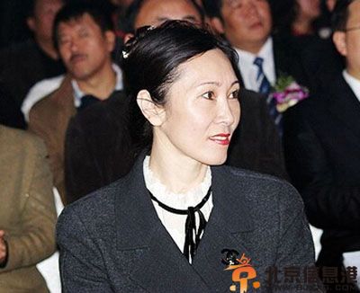 王健林的老丈人是谁 揭王健林老婆林宁简历