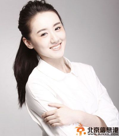 演员袁冰妍个人资料微博照片 出演白衣校花与大长腿曾演爱情公寓