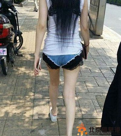 搞笑图片最接地气的厕所名 土豪青年欢乐多啊
