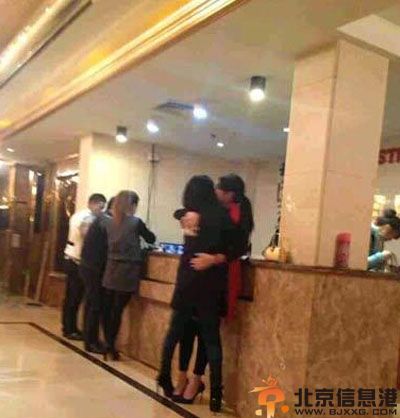 亮点图进到院子后我惊呆了 你们这也太开放了吧