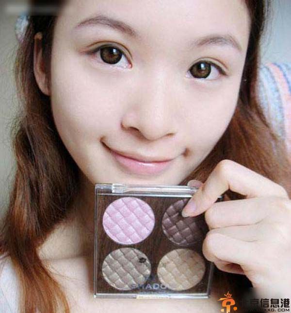 淑女妆画法步骤图解 教你怎样打造自然妆容