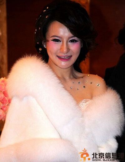 冉莹颖胸围三围身高揭秘 冉莹颖整容前后对比照受关注
