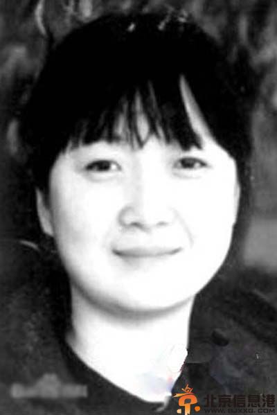 英达老婆是谁揭个人资料 曝妻子梁欢照片小儿子英如镝近照