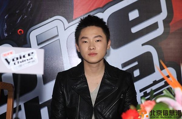 揭梁博个人资料微博 梁博复出最新消息歌曲私奔受关注