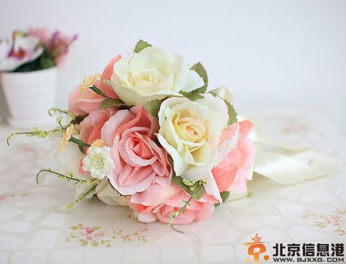 新娘手捧花的含义是什么 不同花束不同含义选择属于你的那一款