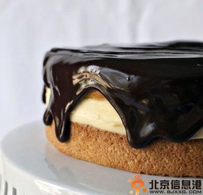 创意婚礼蛋糕图片欣赏 推荐超甜蜜蛋糕让你们幸福甜腻到永远