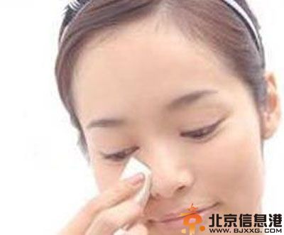 如何用粉扑打粉底 只需7步教会你粉扑怎么用
