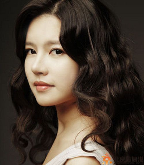 韩国演员刘彩英胃癌晚期病危 揭其企业家老公个人资料照片