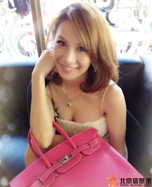 台湾艺人艾莉丝曾莉婷老公是谁 女儿当街被骂丑泪奔揭其微博资料