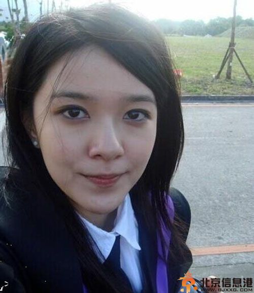 郭采洁毕业照微博曝光 曾被整容个人资料成焦点