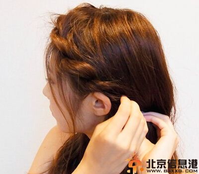 韩式斜刘海编发图解 披肩长发甜美动人