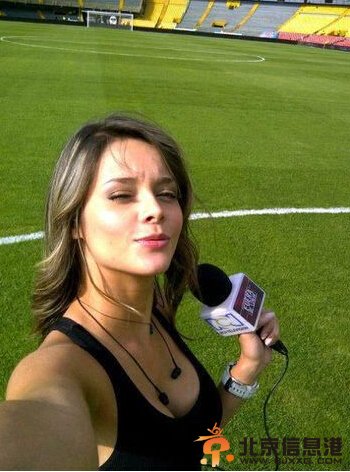世界杯性感女记者抢镜 爆乳私房照外泄【组图】