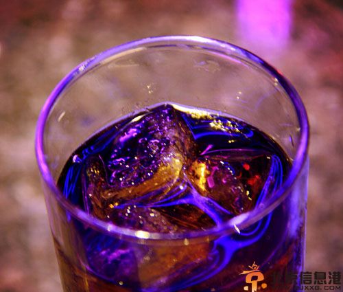 如何调制鸡尾酒 各种鸡尾酒的材料及制法大全