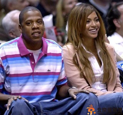 碧昂斯将分手个人资料曝光 碧昂斯与老公女儿牵手破传闻